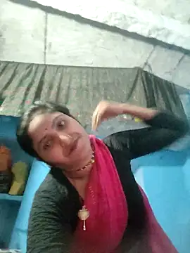 LUCKY cut online show from 10/31/25, 08:22