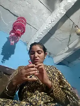 LUCKY cut online show from 10/07/25, 02:40