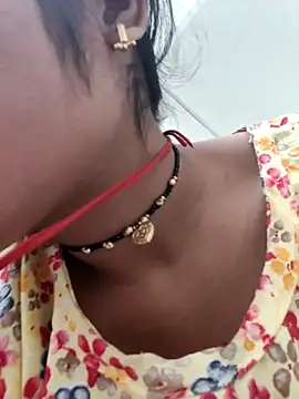 LUCKY cut online show from 04/11/26, 04:31