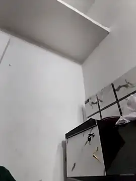 LUCKY cut online show from 03/15/26, 04:58