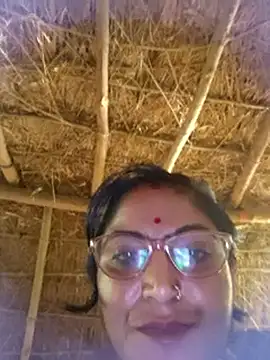 LUCKY cut online show from 10/08/25, 02:46