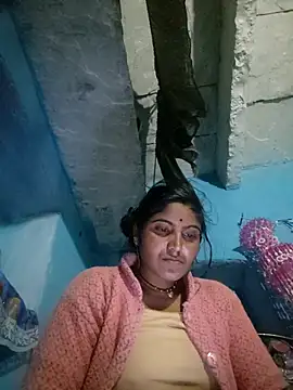 LUCKY cut online show from 11/18/25, 03:37