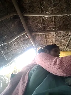 LUCKY cut online show from 11/16/25, 02:38