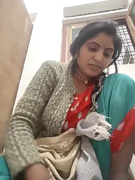 LUCKY cut online show from 12/22/25, 03:23