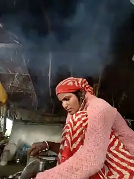 LUCKY cut online show from 11/17/25, 02:48