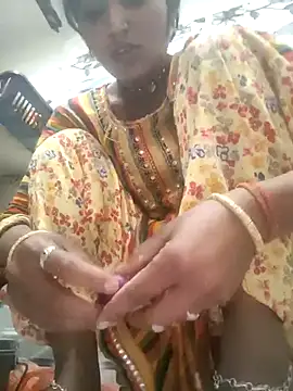 LUCKY cut online show from 02/15/26, 03:40