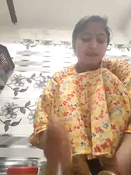 LUCKY cut online show from 02/16/26, 02:21