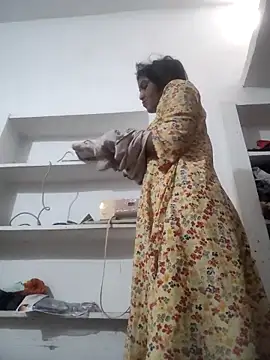 LUCKY cut online show from 03/22/26, 07:54