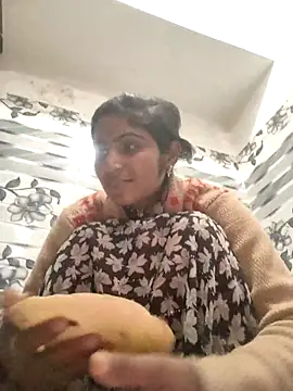 LUCKY cut online show from 02/08/26, 03:59