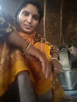 LUCKY cut online show from 11/22/25, 03:05