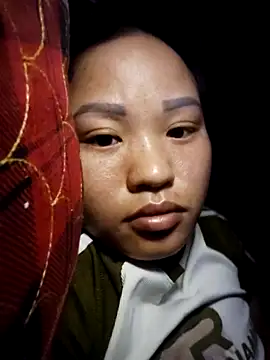 Snapshot of Yeszsexxy chatting on 10/06/25, 07:25 Yeszsexxy online show from 10/06/25, 07:25