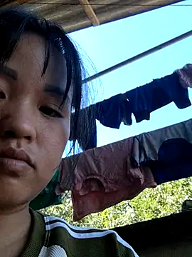 Snapshot of Yeszsexxy chatting on 10/10/25, 02:23 Yeszsexxy online show from 10/10/25, 02:23