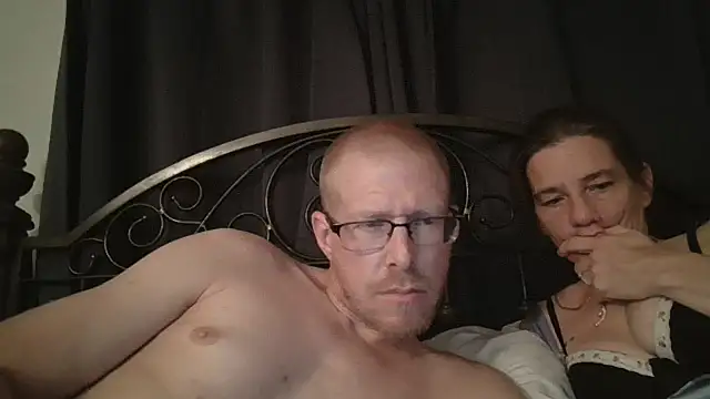 MrLeakyHelmet online show from 09/22/25, 06:41