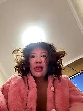 Snapshot of Xinlan-Asia chatting on 01/07/26, 01:16 Xinlan-Asia online show from 01/07/26, 01:16