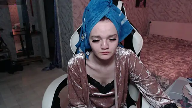 Kitti study online show from 10/27/25, 04:19