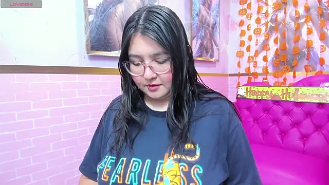 Dulce meow online show from 10/22/25, 11:53