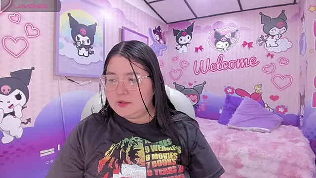 Snapshot of Dulce_meow chatting on 06/28/26, 12:00 Dulce meow online show from 06/28/26, 12:00