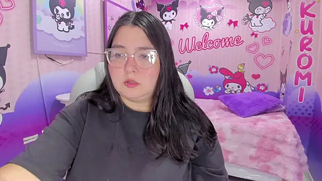 Snapshot of Dulce_meow chatting on 06/24/26, 12:04 Dulce meow online show from 06/24/26, 12:04