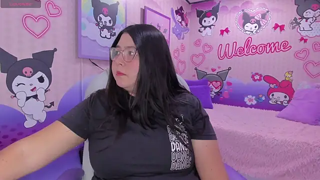 Snapshot of Dulce_meow chatting on 05/19/26, 11:50 Dulce meow online show from 05/19/26, 11:50