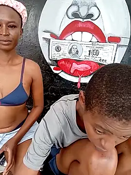 SweetSlenderChoc online show from 04/11/26, 09:13