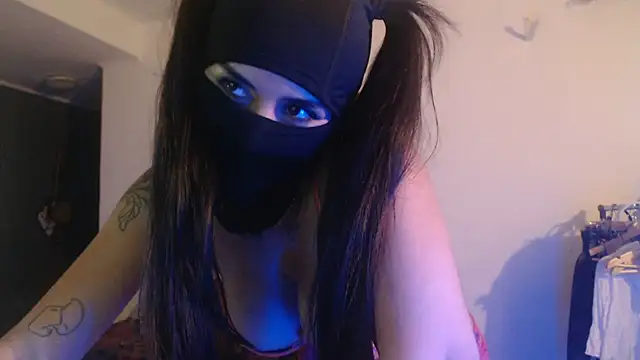 Snapshot of Katalina_sexyyy chatting on 03/25/26, 04:17 Katalina sexyyy online show from 03/25/26, 04:17