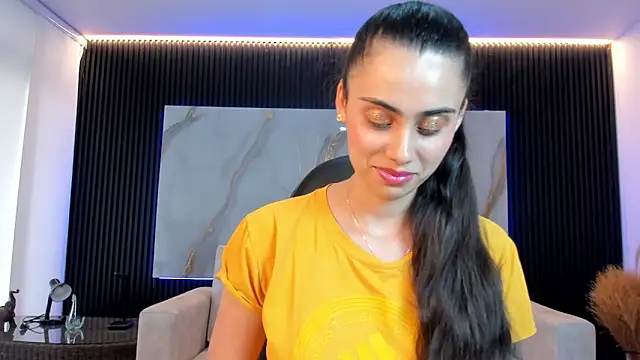 sofiapalacioss online show from 11/10/25, 06:35