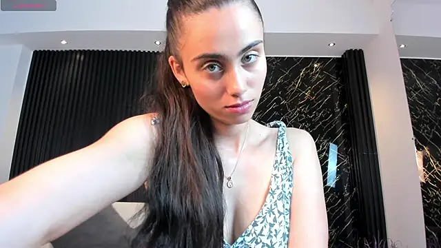 sofiapalacioss online show from 11/07/25, 07:40