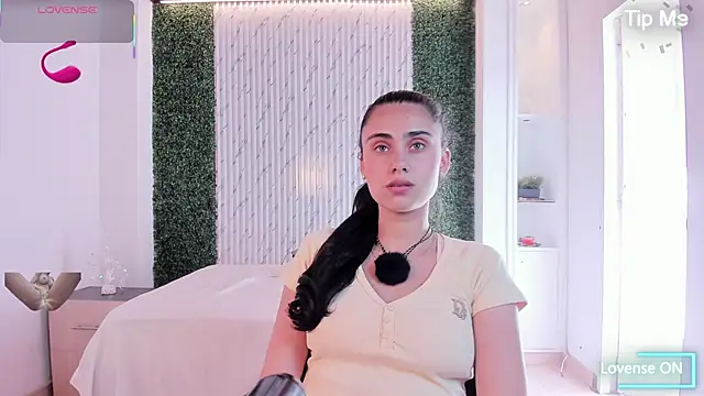 sofiapalacioss online show from 03/31/26, 07:38