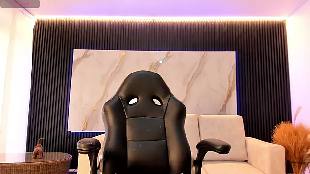 sofiapalacioss online show from 11/13/25, 07:29