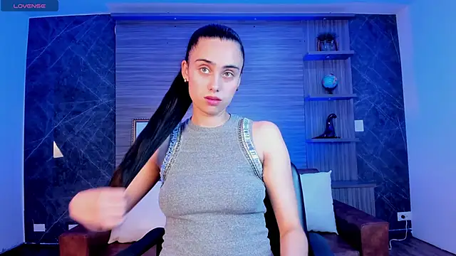 sofiapalacioss online show from 10/22/25, 07:02