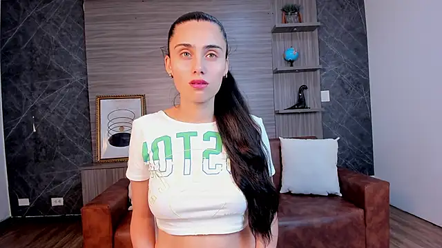 sofiapalacioss online show from 10/01/25, 07:29