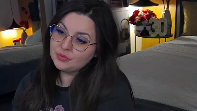 Snapshot of Mia_Swano chatting on 01/18/26, 02:37 Mia Swano online show from 01/18/26, 02:37