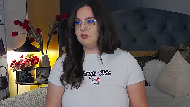 Mia Swano online show from 11/27/25, 12:44