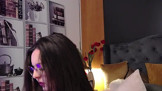Snapshot of Mia_Swano chatting on 10/17/25, 09:38 Mia Swano online show from 10/17/25, 09:38