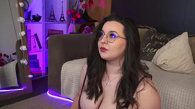 Mia Swano online show from 04/02/26, 12:51