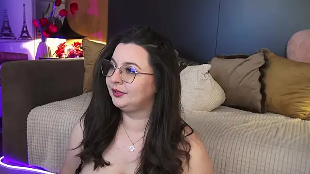 Mia Swano online show from 04/03/26, 01:23