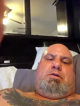 Kwillie online show from 11/30/25, 05:25