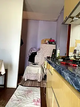 Snapshot of vikinylon chatting on 09/17/25, 11:34 vikinylon online show from 09/17/25, 11:34