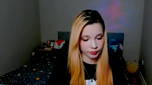 Kitten Alissa online show from 10/01/25, 05:17