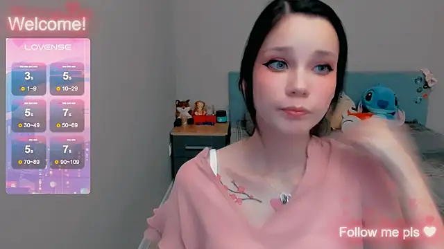 Kitten Alissa online show from 11/02/25, 06:13