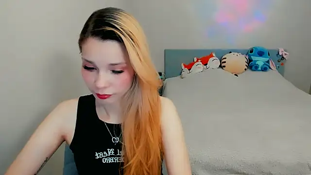 Kitten Alissa online show from 10/11/25, 07:26