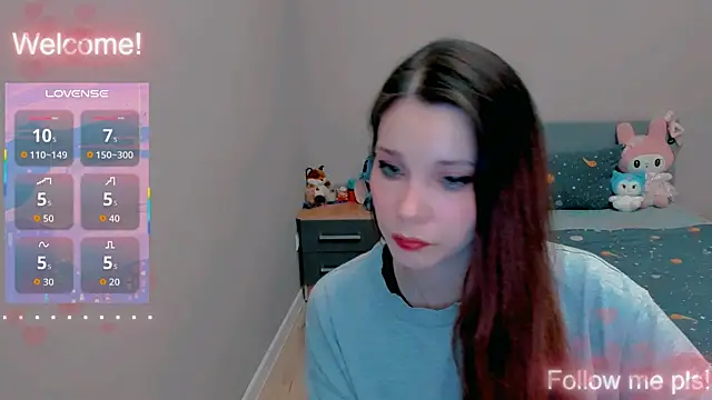 Kitten Alissa online show from 04/25/26, 05:43