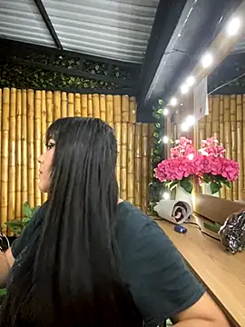 jasmincollin  online show from 11/04/25, 01:09