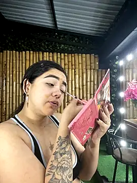 jasmincollin  online show from 11/27/25, 01:39