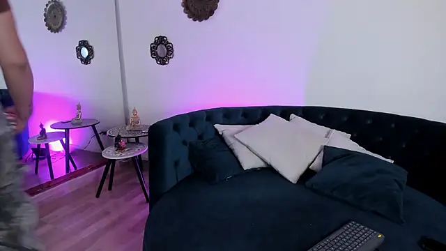 jasmincollin  online show from 03/29/26, 02:02