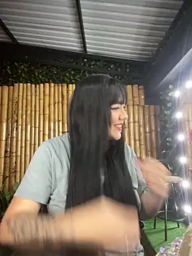 jasmincollin  online show from 11/20/25, 02:12