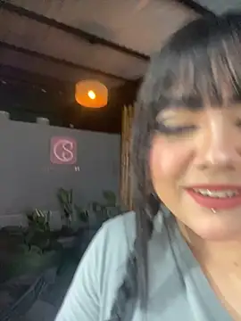 jasmincollin  online show from 11/22/25, 02:21