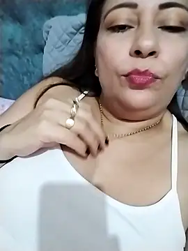 Snapshot of _tetas_92 chatting on 10/11/25, 12:17 tetas 92 online show from 10/11/25, 12:17
