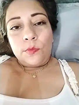 Snapshot of _tetas_92 chatting on 09/29/25, 01:50 tetas 92 online show from 09/29/25, 01:50