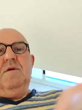 Oldmenhot66 online show from 03/29/26, 05:20